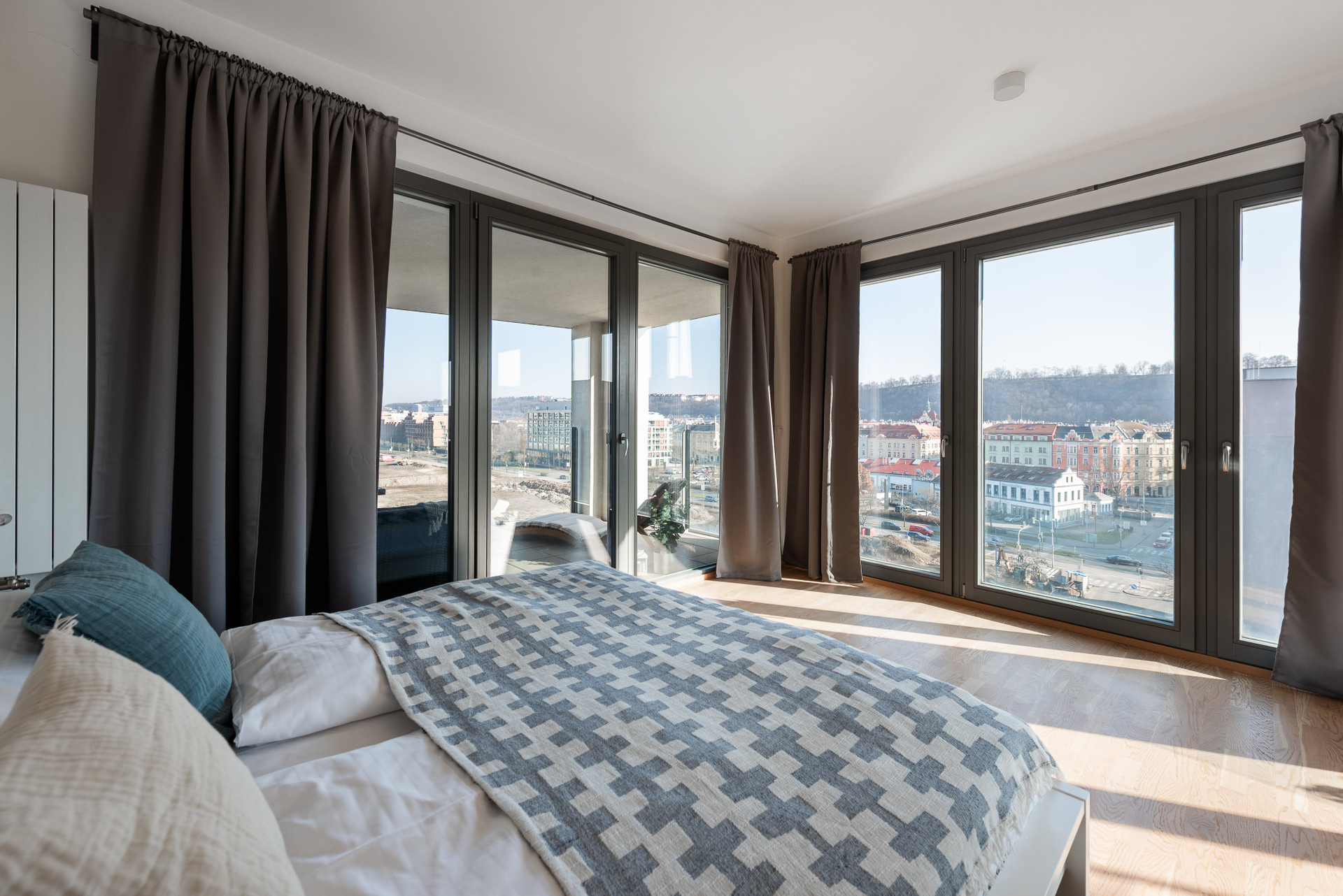 Corner bedroom with skyline view