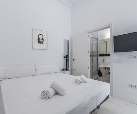 Cozy apartment for 2 very close to Atocha.