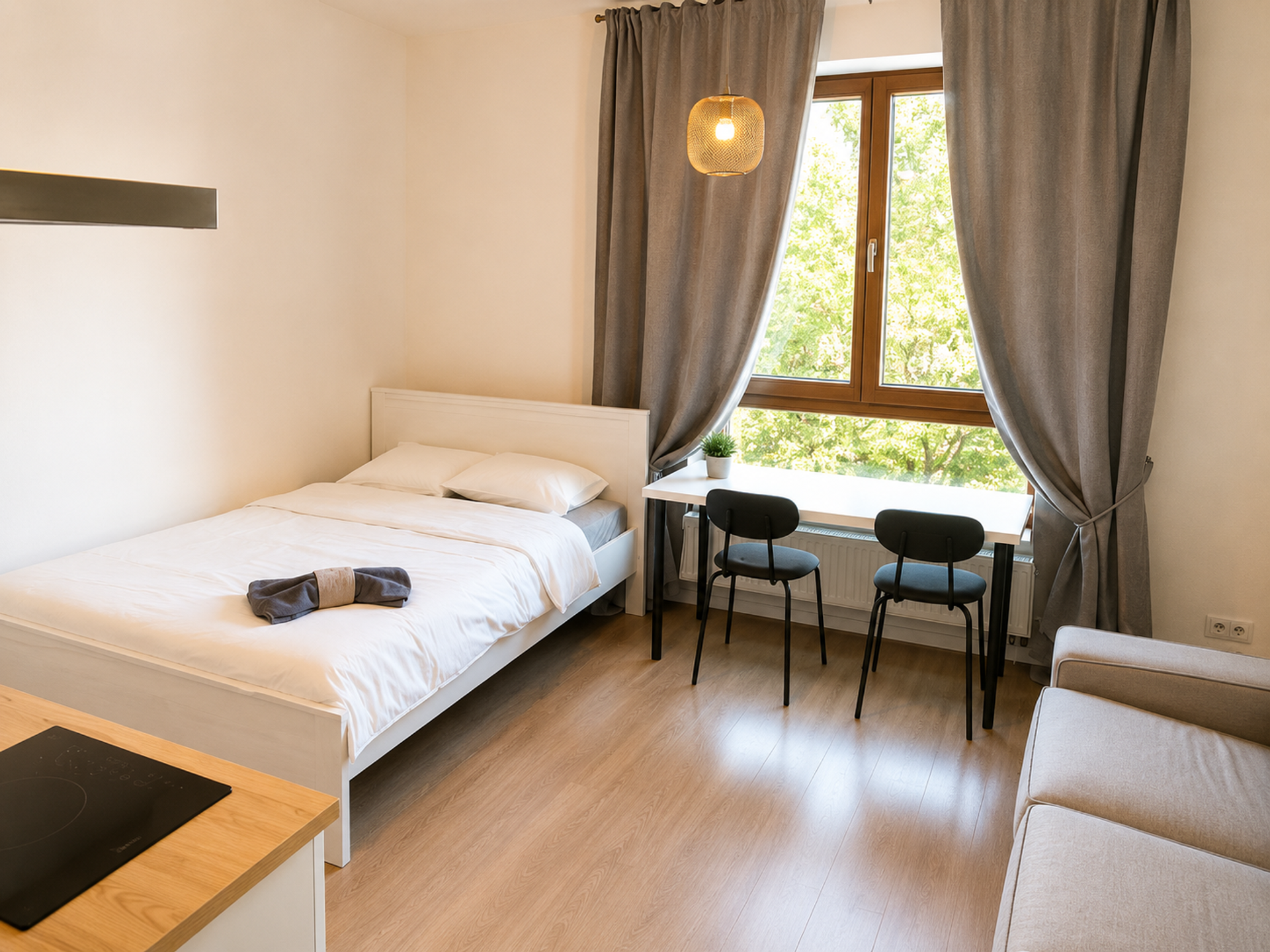 Bedroom with double bed and window