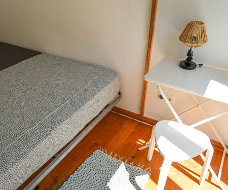 Palmira Shared apartment in Heart of Lisbon Room B