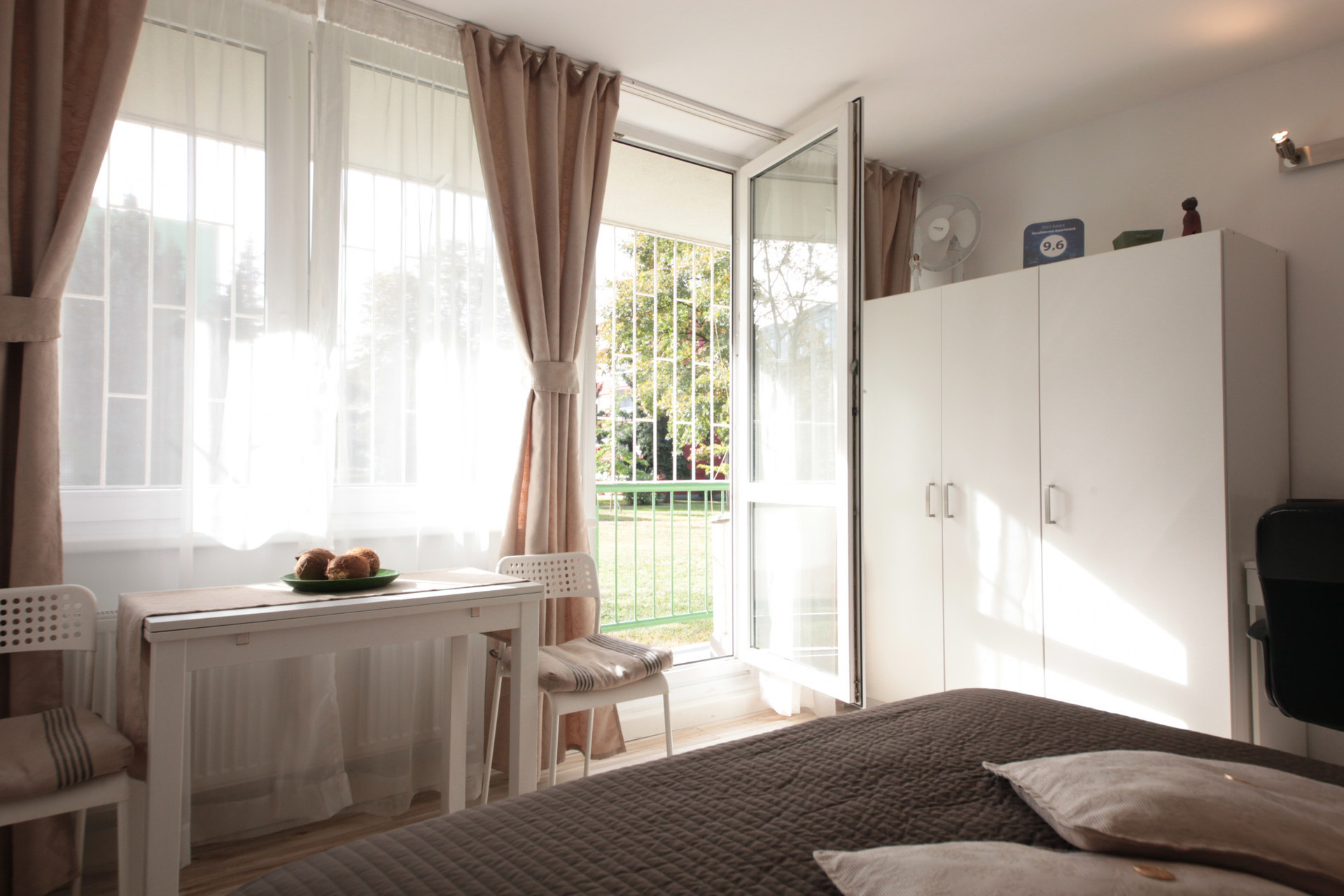 Room 1