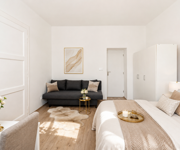 Elegant Central Home | Modern & Fully Equipped