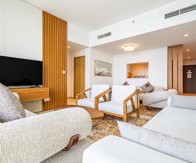 Elegant Downtown 3BR | Burj Khalifa View