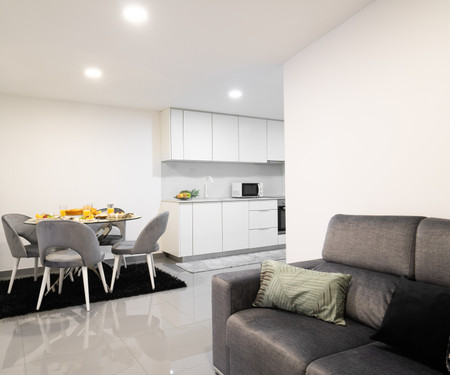 Spacious Silver Flat | Ribeira