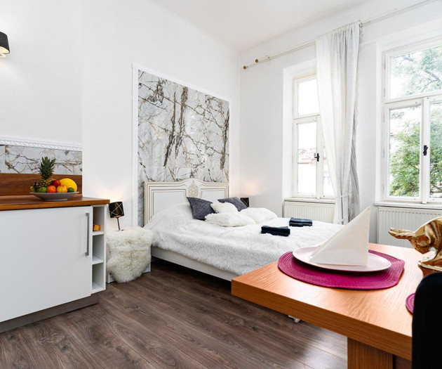 Emperor Marble Suite | Spacious 3BR Prague