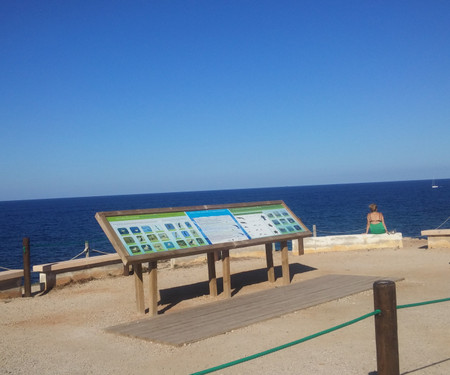 Céntrico ,100m de playa d Dénia equipado cómodo