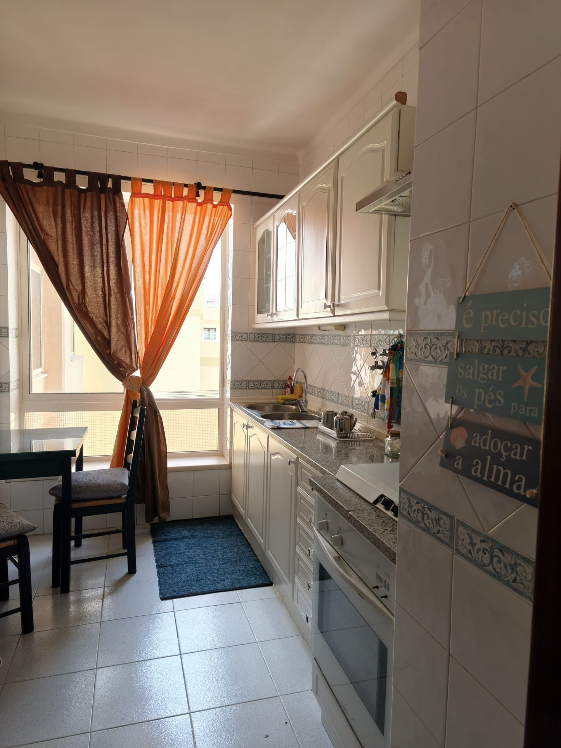 Kitchen with dining nook
