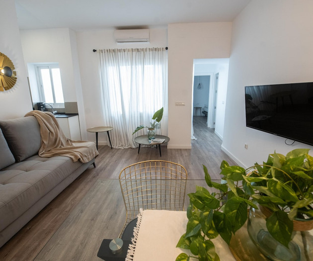 Suites La Merced 1B