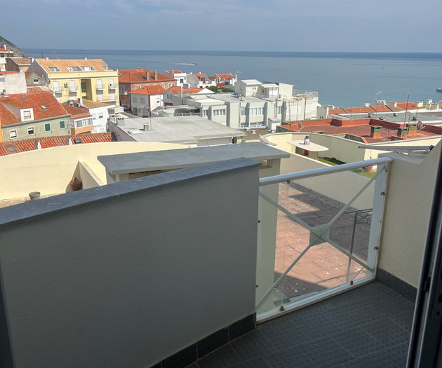 Beautiful 2BR Ocean-View Sanctuary in Sesimbra