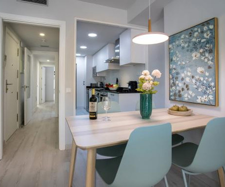 Grey 11 - Bright & stylish apartment in Hospitalet