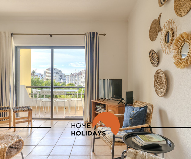 #014 Veríssimo II by Home Holidays
