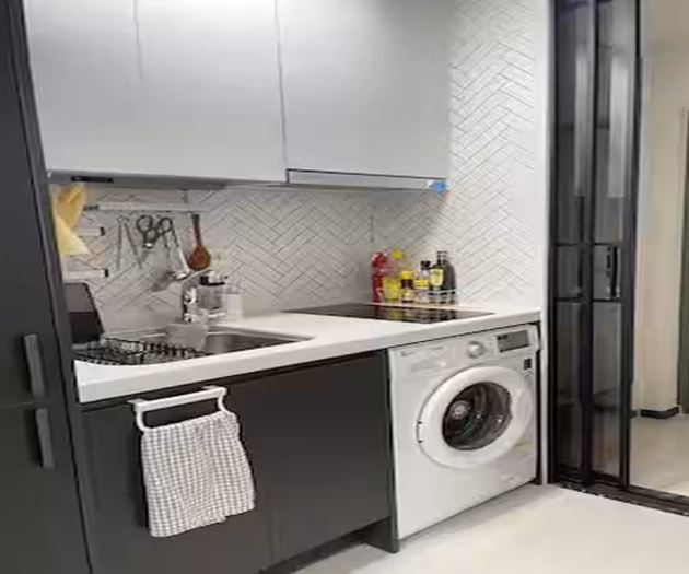 Ansan Two-Bedroom Apartment with Balcony & Washer