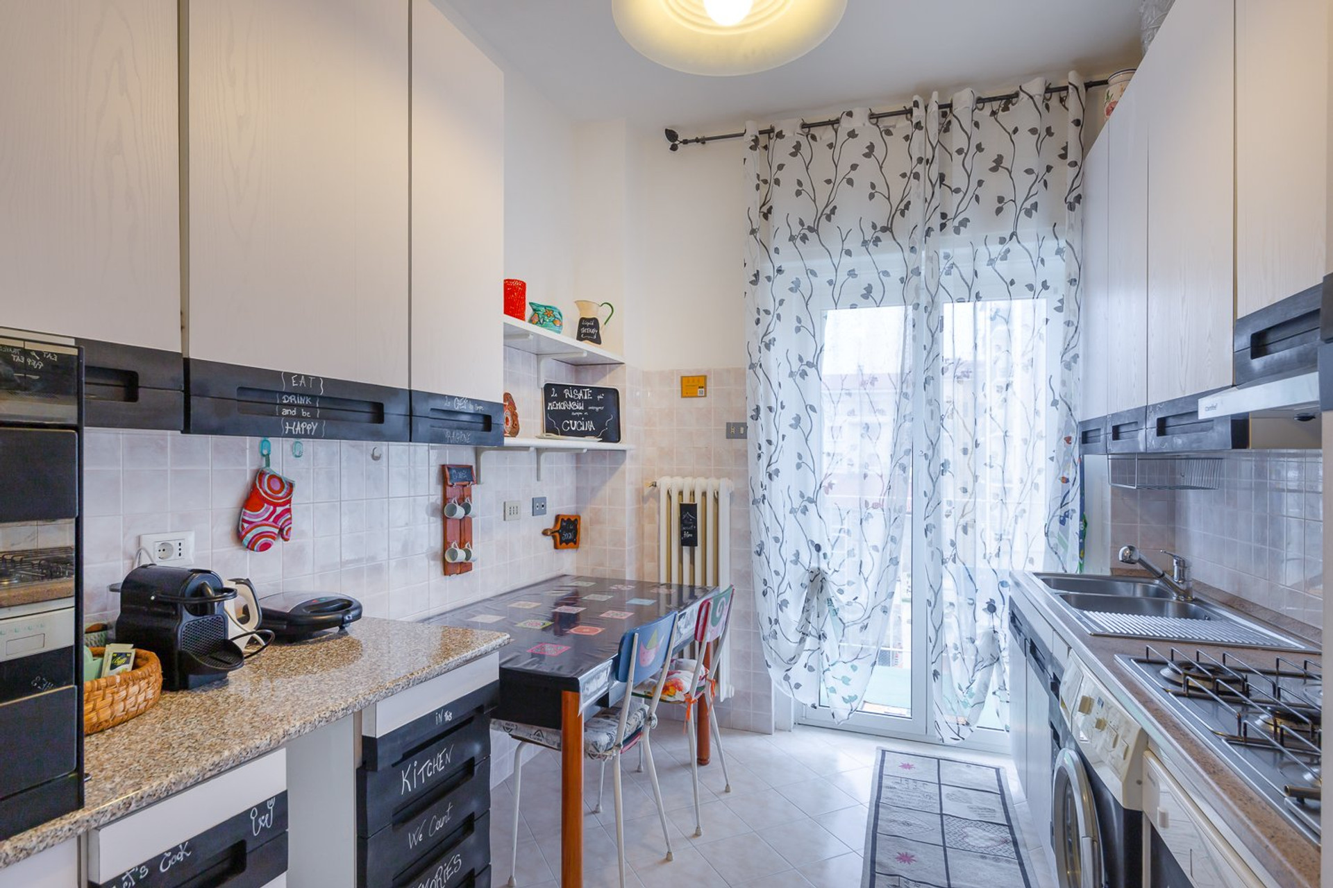 Full kitchen with dining area