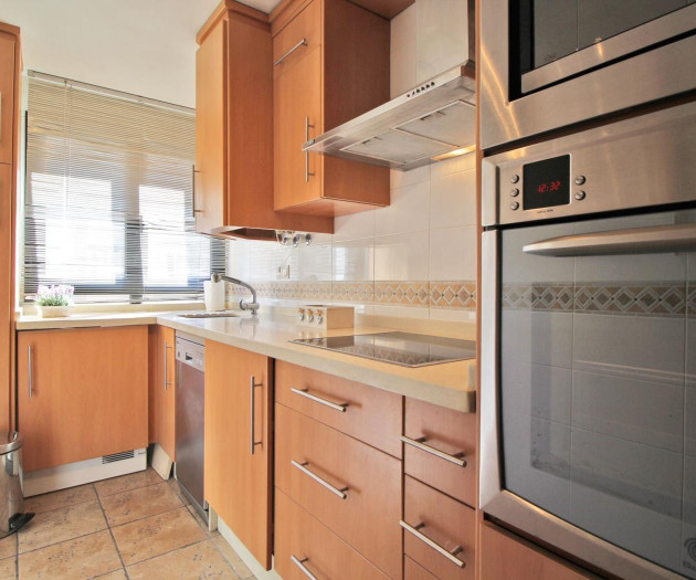 Sunny 4 people appartment at the heart fo Malaga