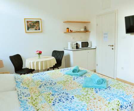 Service Apt for 2 pax 5 min walk from old town