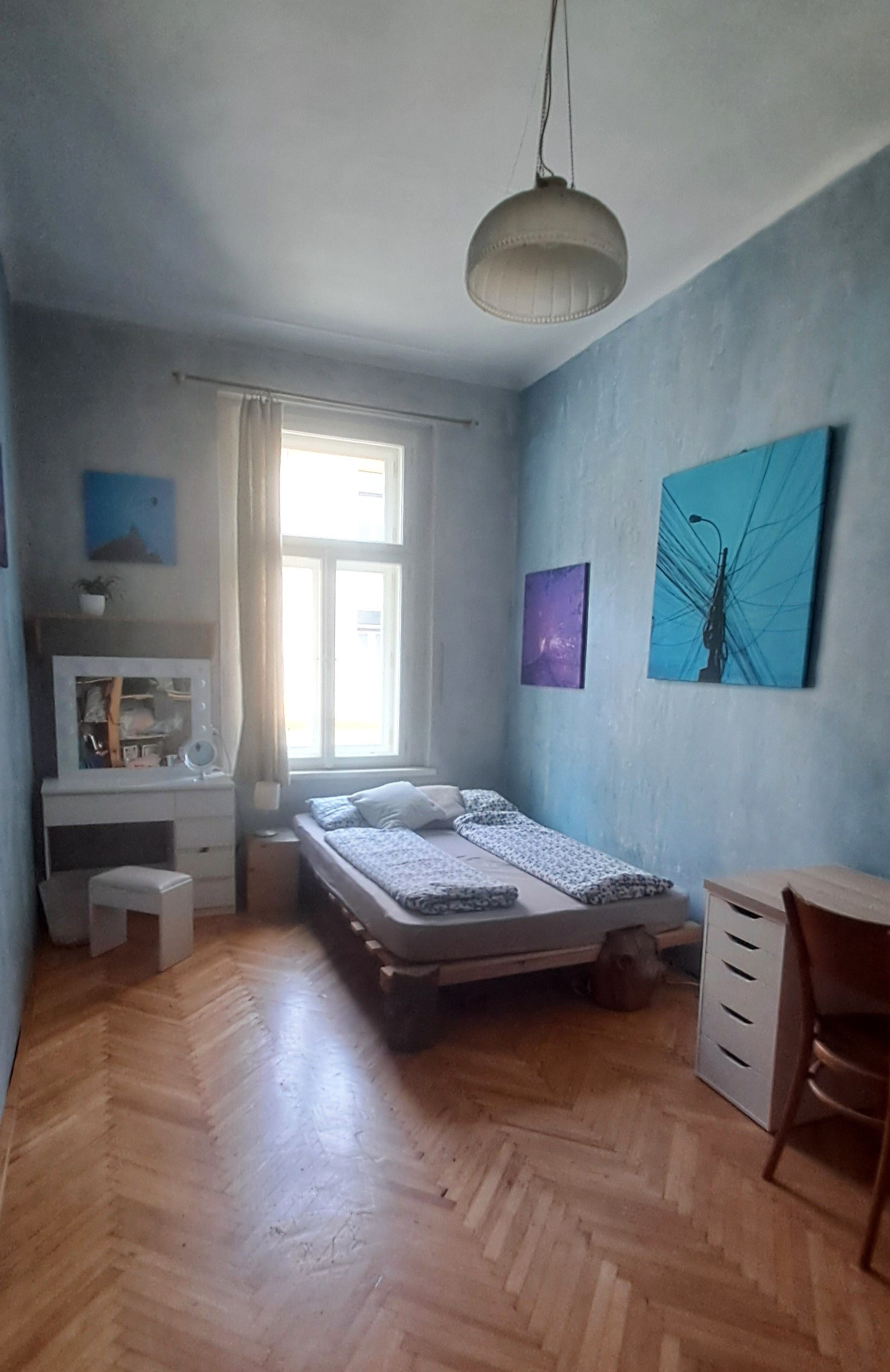 1 bedroom