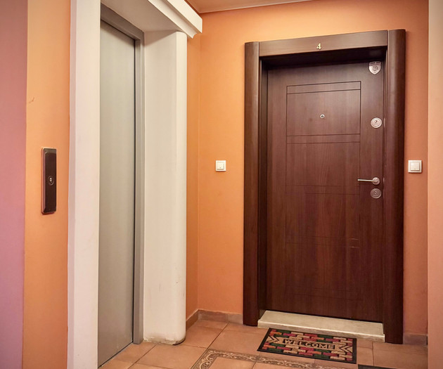 City Modern & Cozy Apartment in Sofia, Lozenets