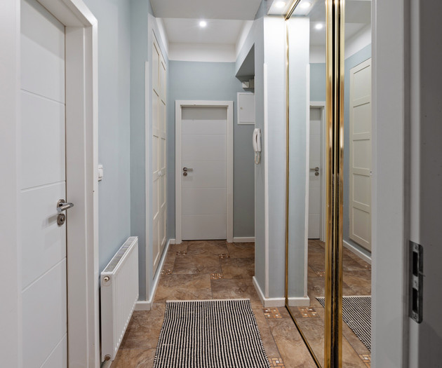 Modern Downtown 2BR Apartment Steps from Wenceslas
