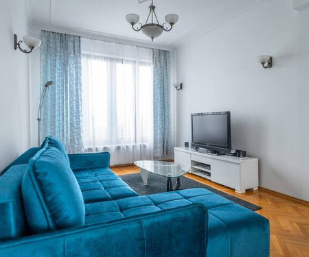 Premium Vitosha Str 2BD White & Blue Apt