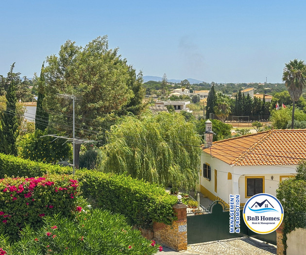 BnB Homes 3-bedroom Townhouse, 2 pools & terraces