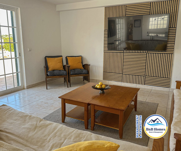 Villa Verde - 4 bedrooms, Marina view, pool & BBQ