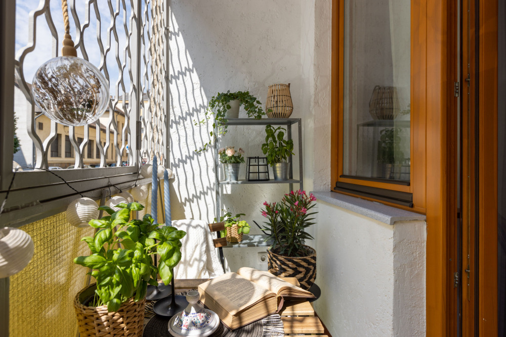 Cozy, modern studio with balcony in Buda