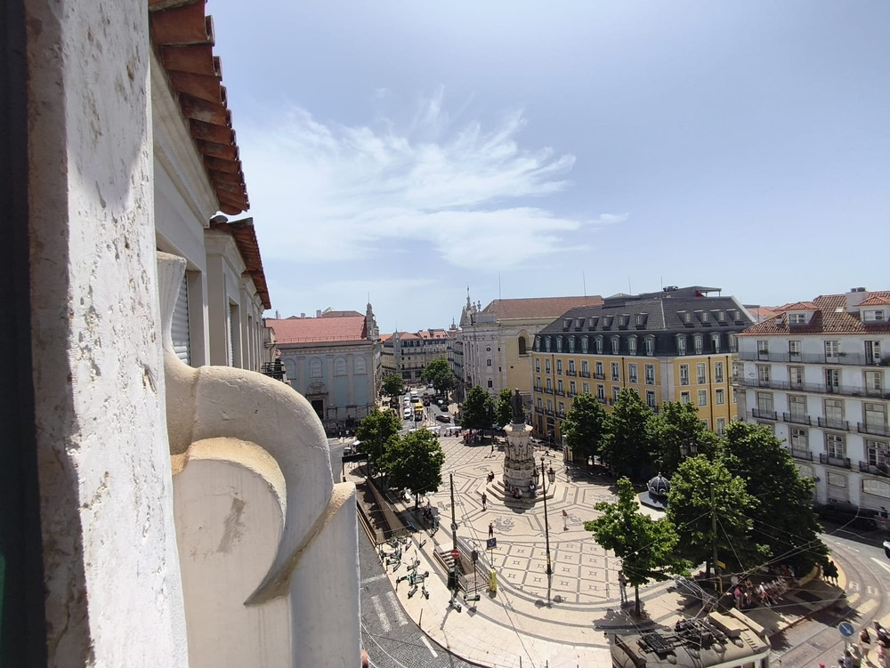 Chiado 2BR Penthouse | Camões Square Views preview