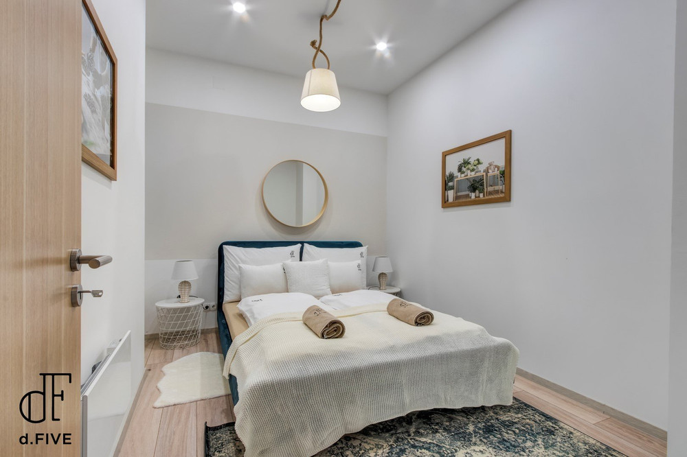 Rózsa Apartments - Arundhati preview