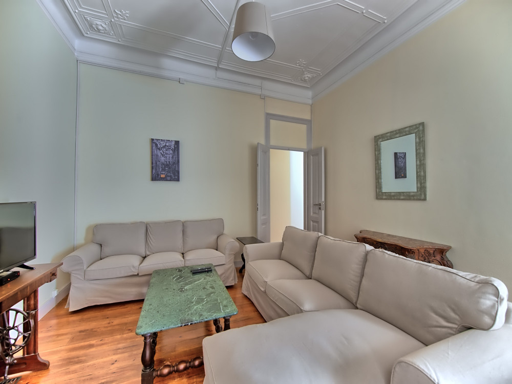 Kings Apartment II