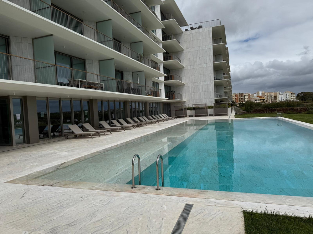 Bayline Luxury T2 | Beachfront, Pool, Spa & Privat preview