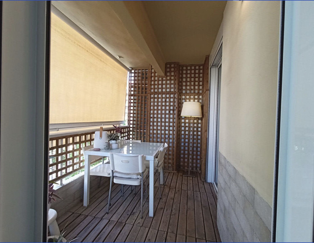 Apartment with Terrace Next to Turia Gardens preview