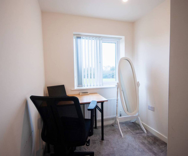 Cozy 3 Bedroom Home | Pet Friendly | Free Street P