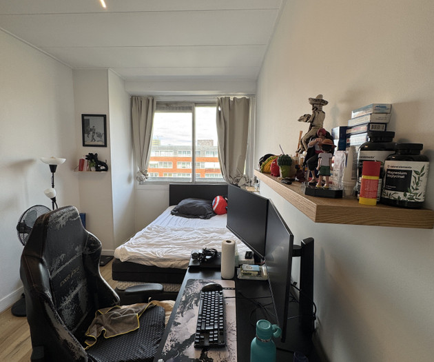 🏡 Furnished Room in a Modern & Quiet Apartment –