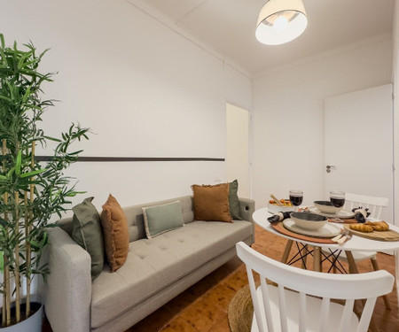 Renovated room in Sarrià