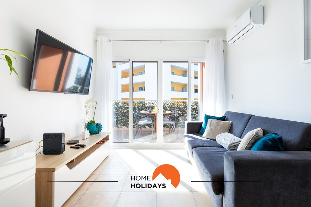 #209 Minimalist in the City Center with Pool preview
