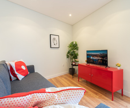 Spacious Red Studio | Ace Location