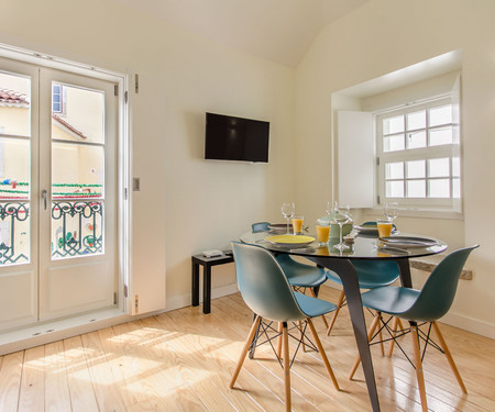 Design Apartment in Typical Alfama