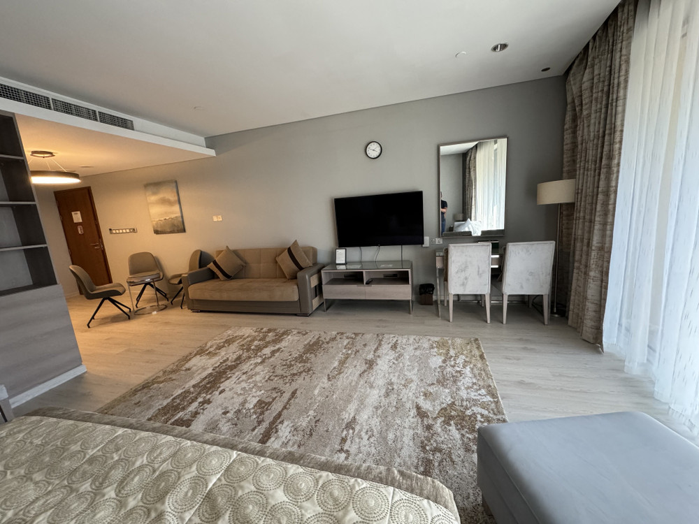 Spacious Studio With Direct Burj Khalifa View preview