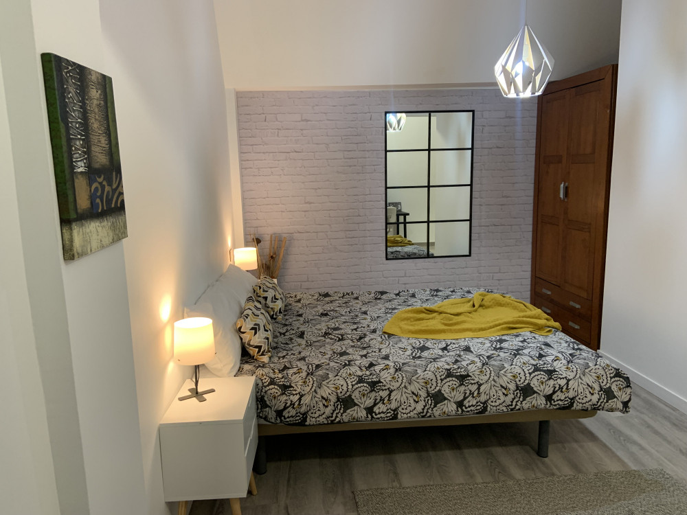 Room with private bathroom in Co-living El Toro preview