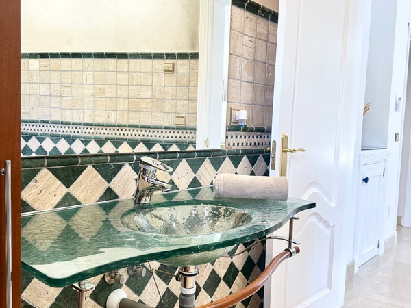 Bathroom 3