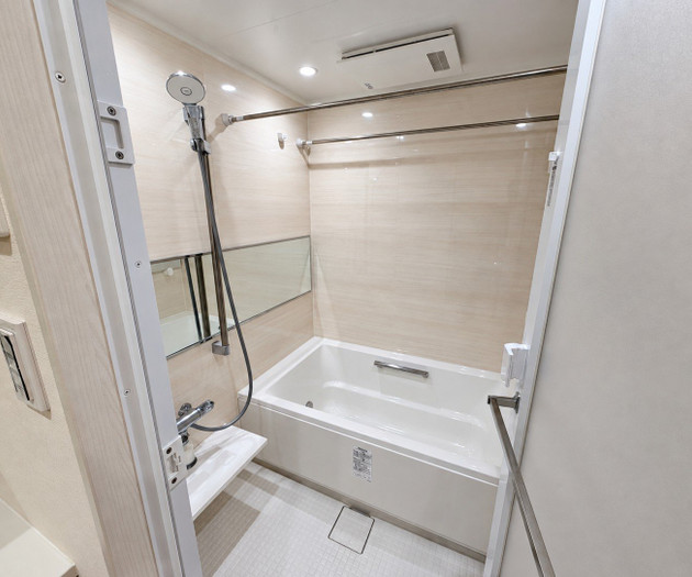 Two-bedroom home in Daikanyama