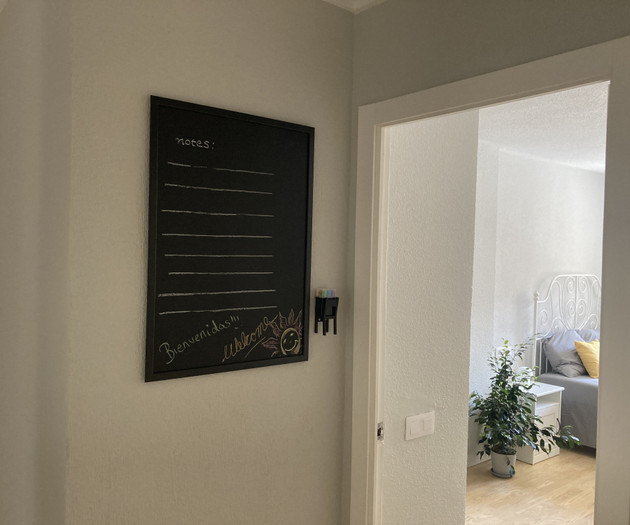 Bellea Room - Spacious, bright, over-sized closet