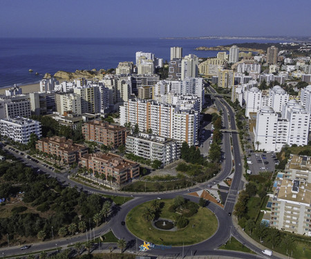 Rotunda da Marina - Apartamento Viva Local