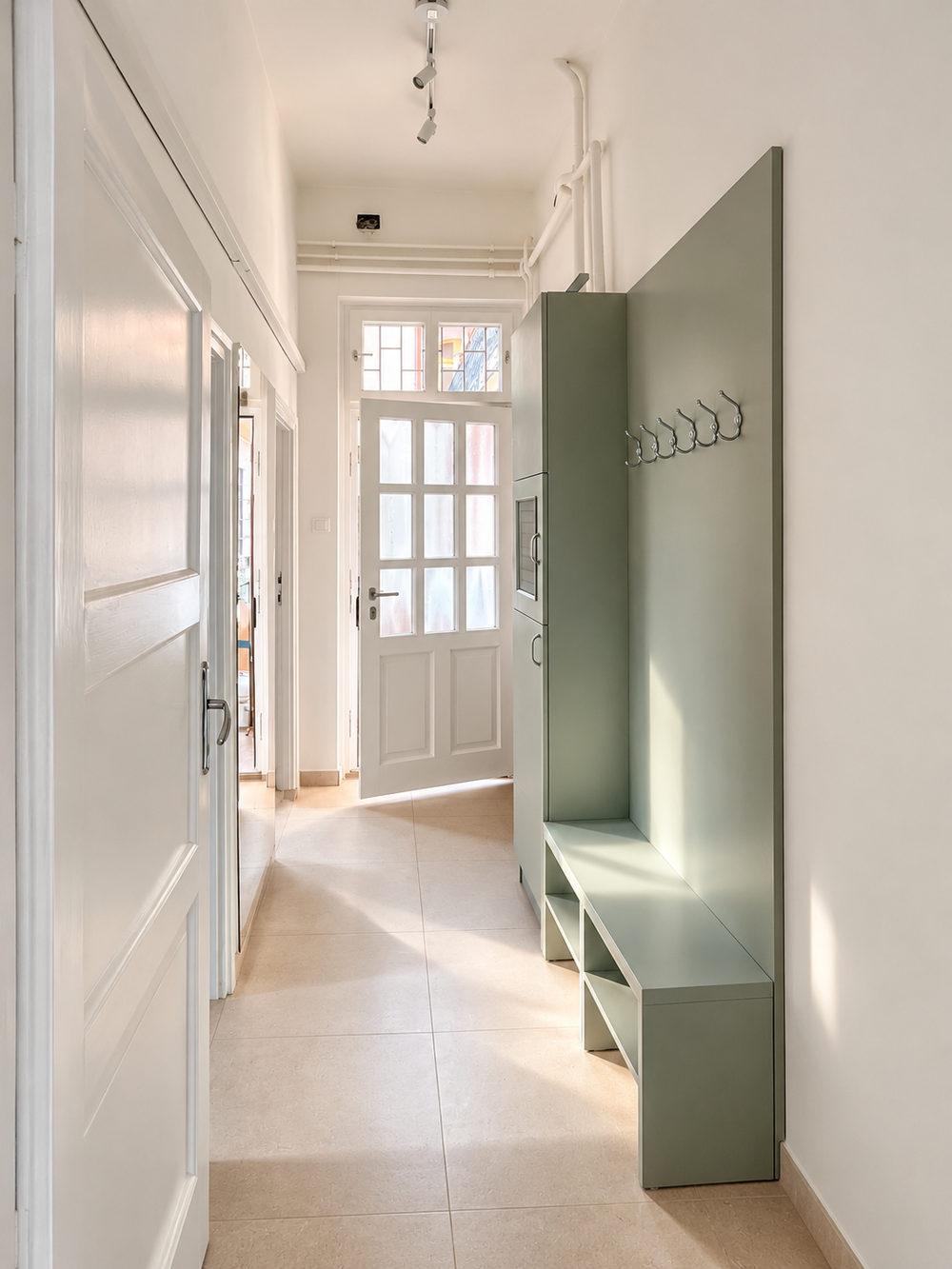 A bright, newly and fully renovated flat preview