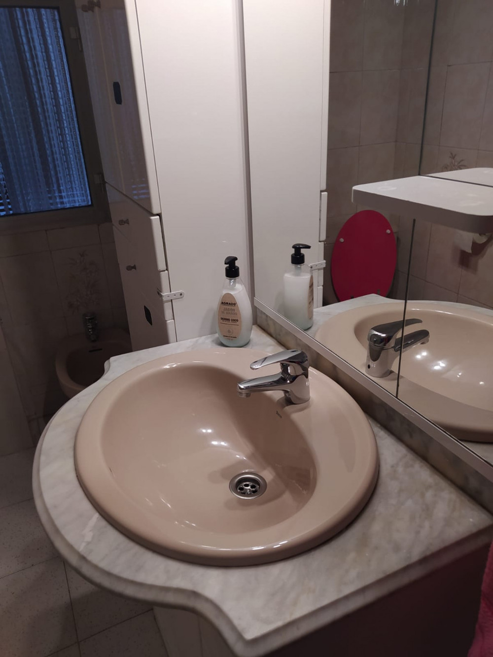 Cozy apartment very close to Madrid