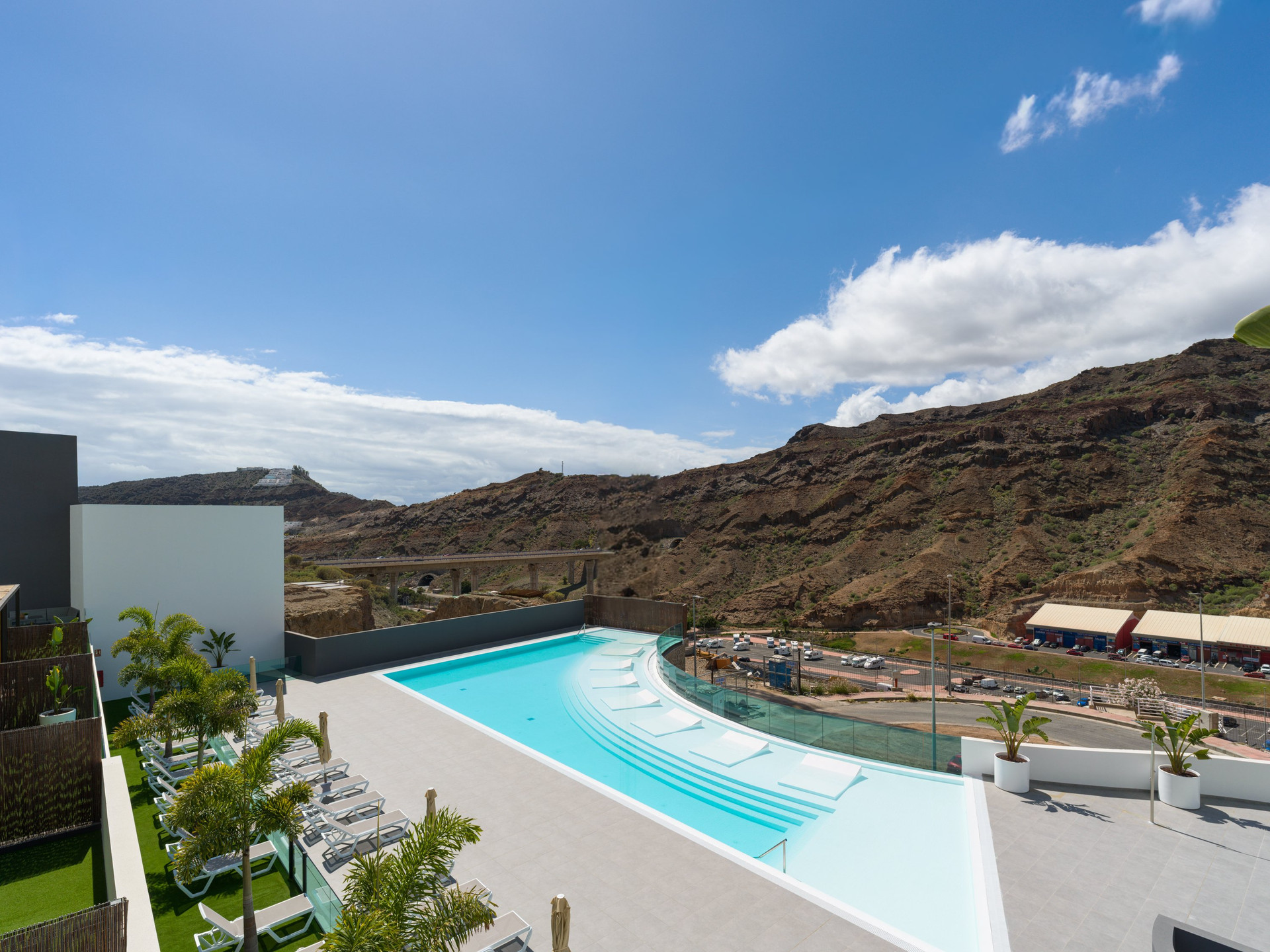 Outdoor rooftop pool aerial view