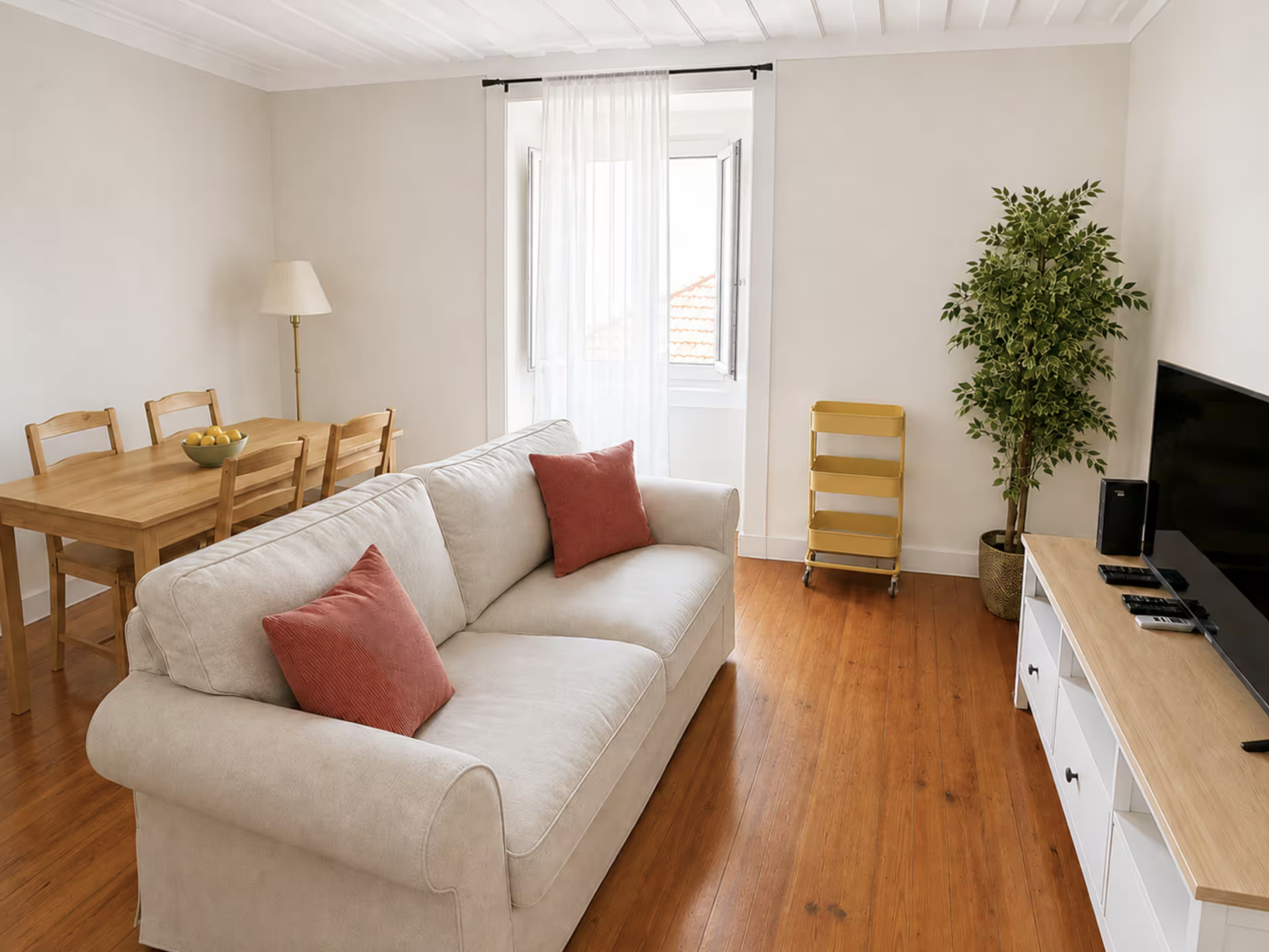 Bright living and dining area