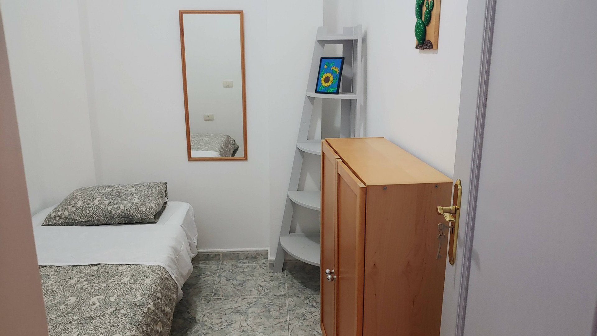 small bedroom