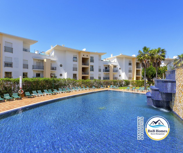BnB Homes Eco Apartment with terrace and 2 pools