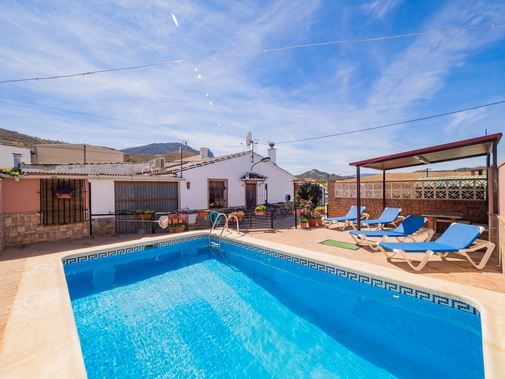 Cubo's Casa Rural Jose & Caminito del Rey preview